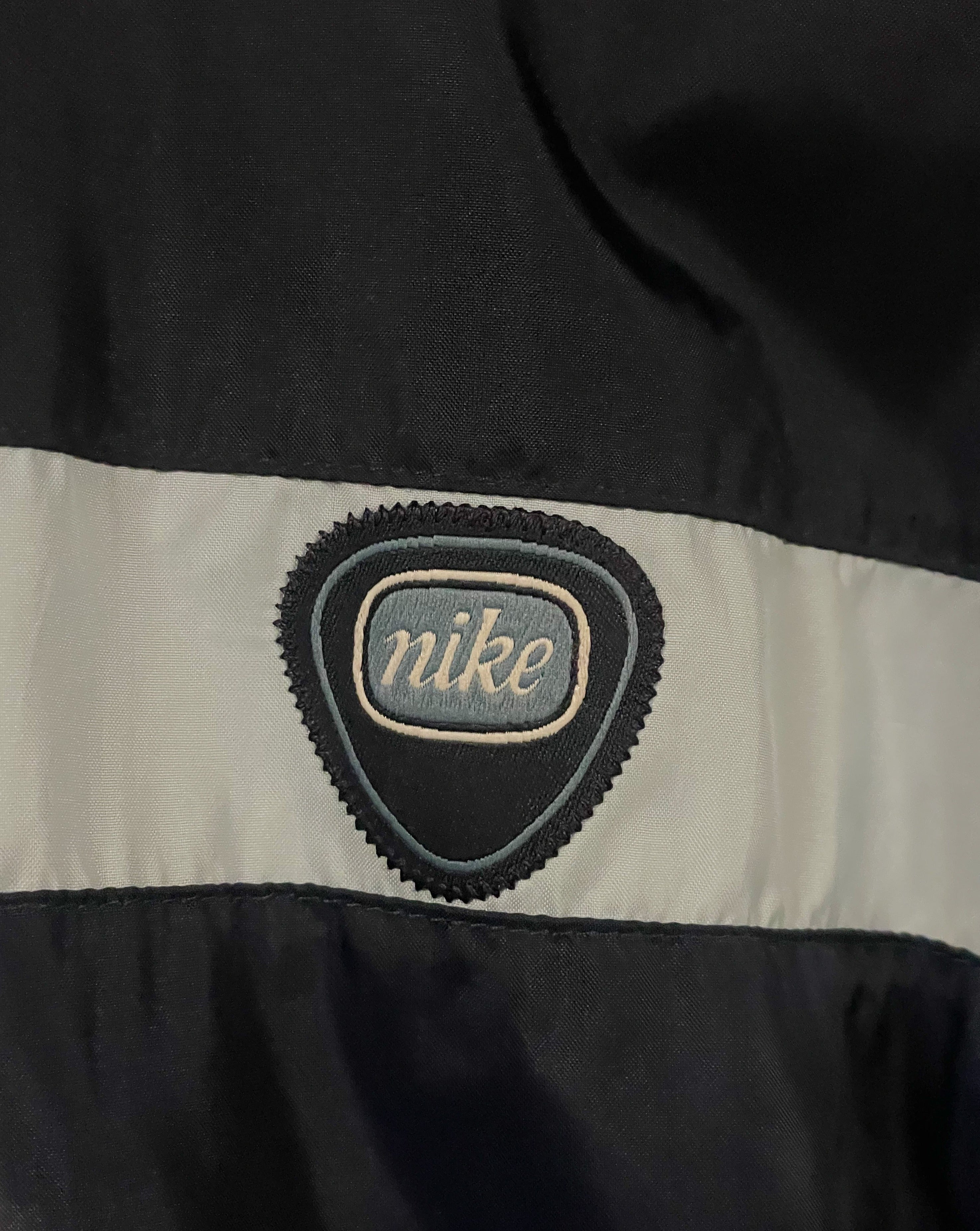 Vintage Nike Windbraker