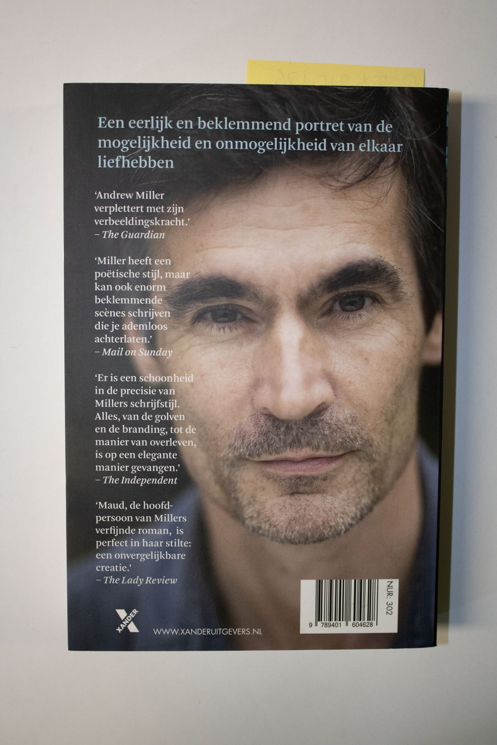 Een vrouw en de zee- Andrew Miller