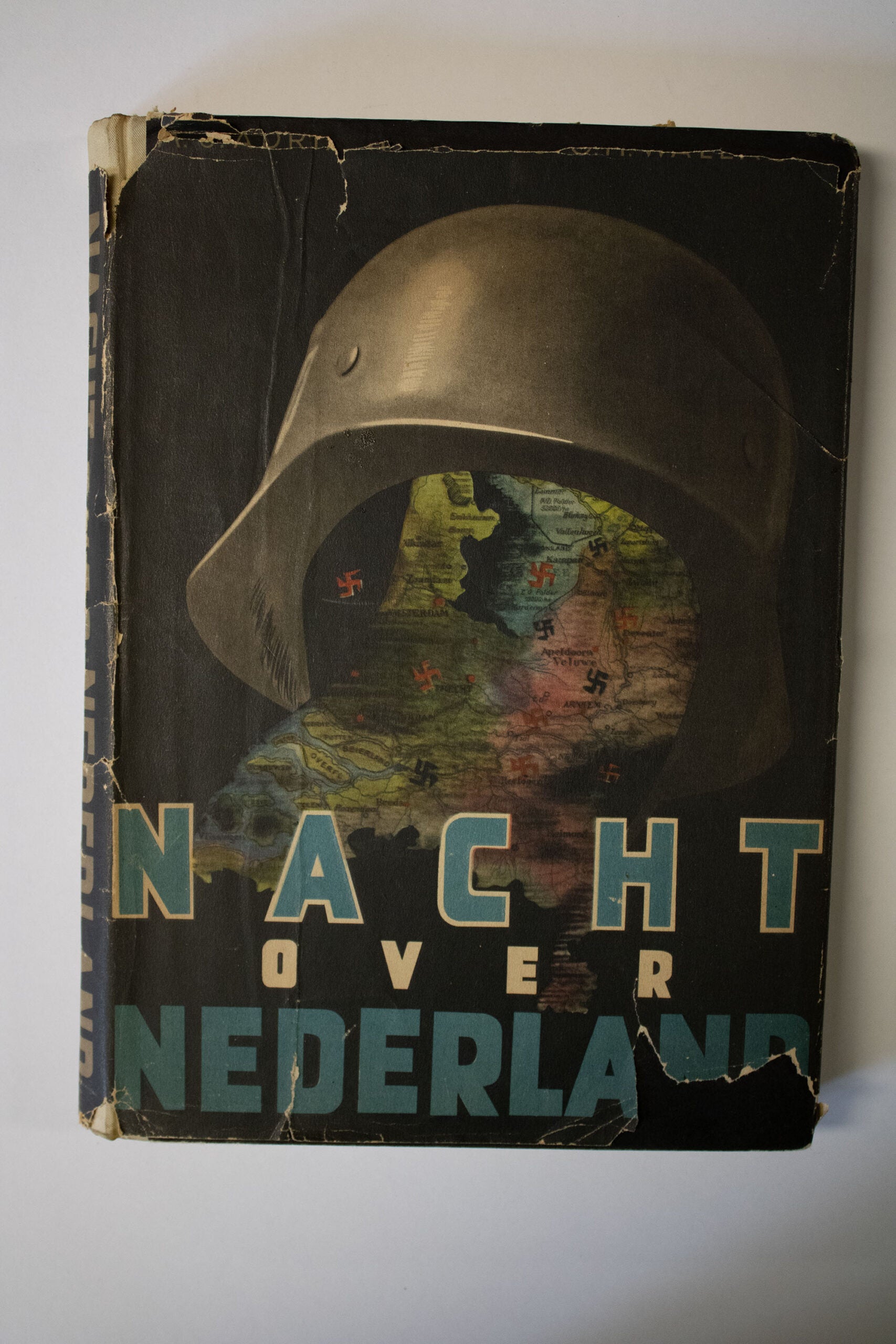 Nacht over Nederland- M.J. Adriani Engels & G.H. Wallagh